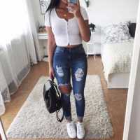 Mersin Merkez Escort Bayanıyla Büyülü Bir Buluşma